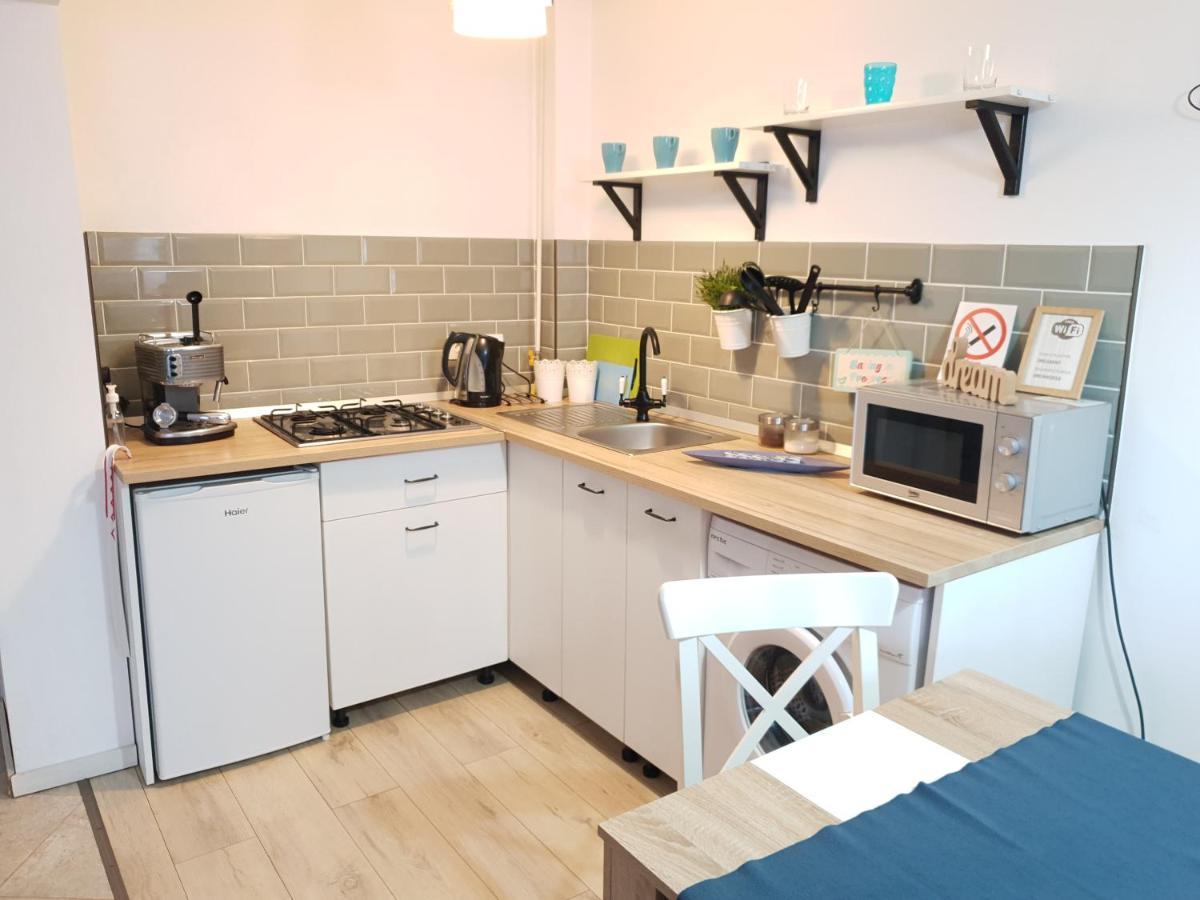Dream Apartment Петрошани Экстерьер фото